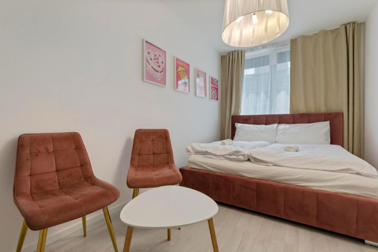Apartmán Lam Pink - Jacuzzi - Ac - Ps4 Bratislava