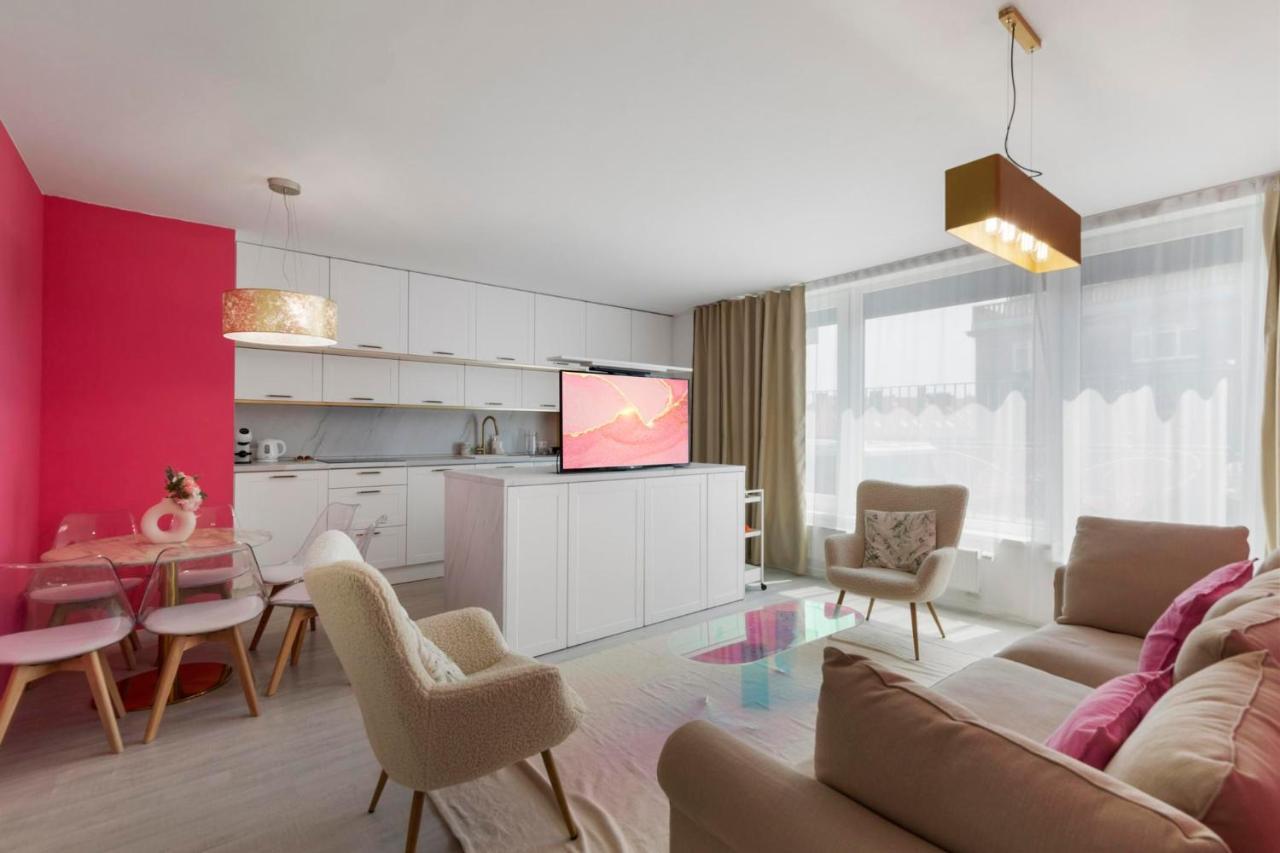 Apartmán Lam Pink - Jacuzzi - Ac - Ps4 *