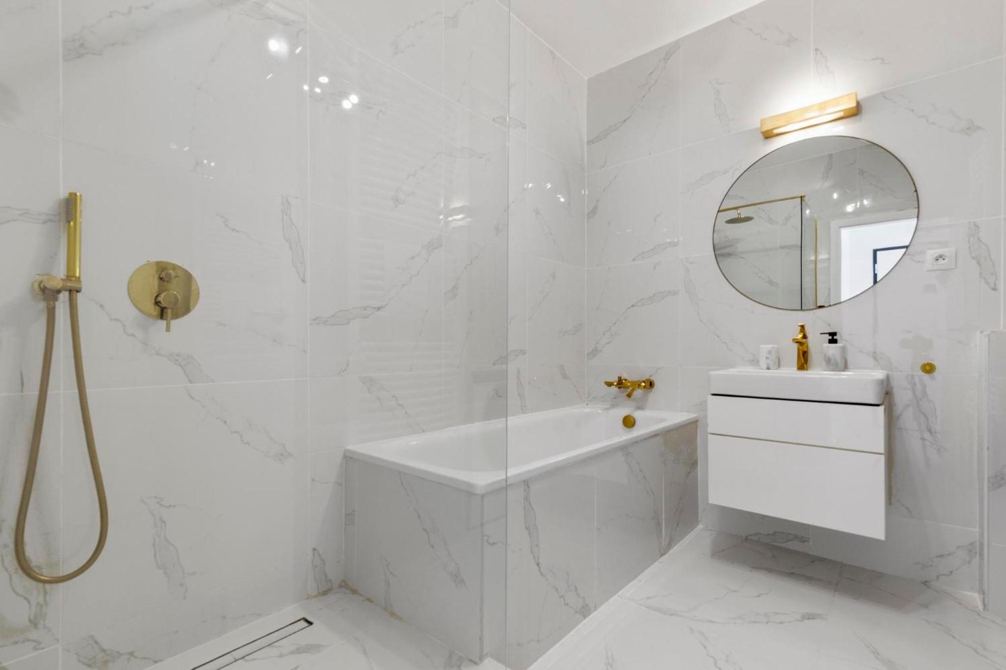 Lam Pink - Jacuzzi - Ac - Ps4 Apartmán *