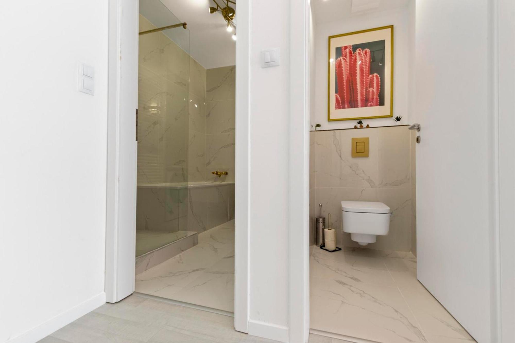 Apartmán Lam Pink - Jacuzzi - Ac - Ps4 Bratislava