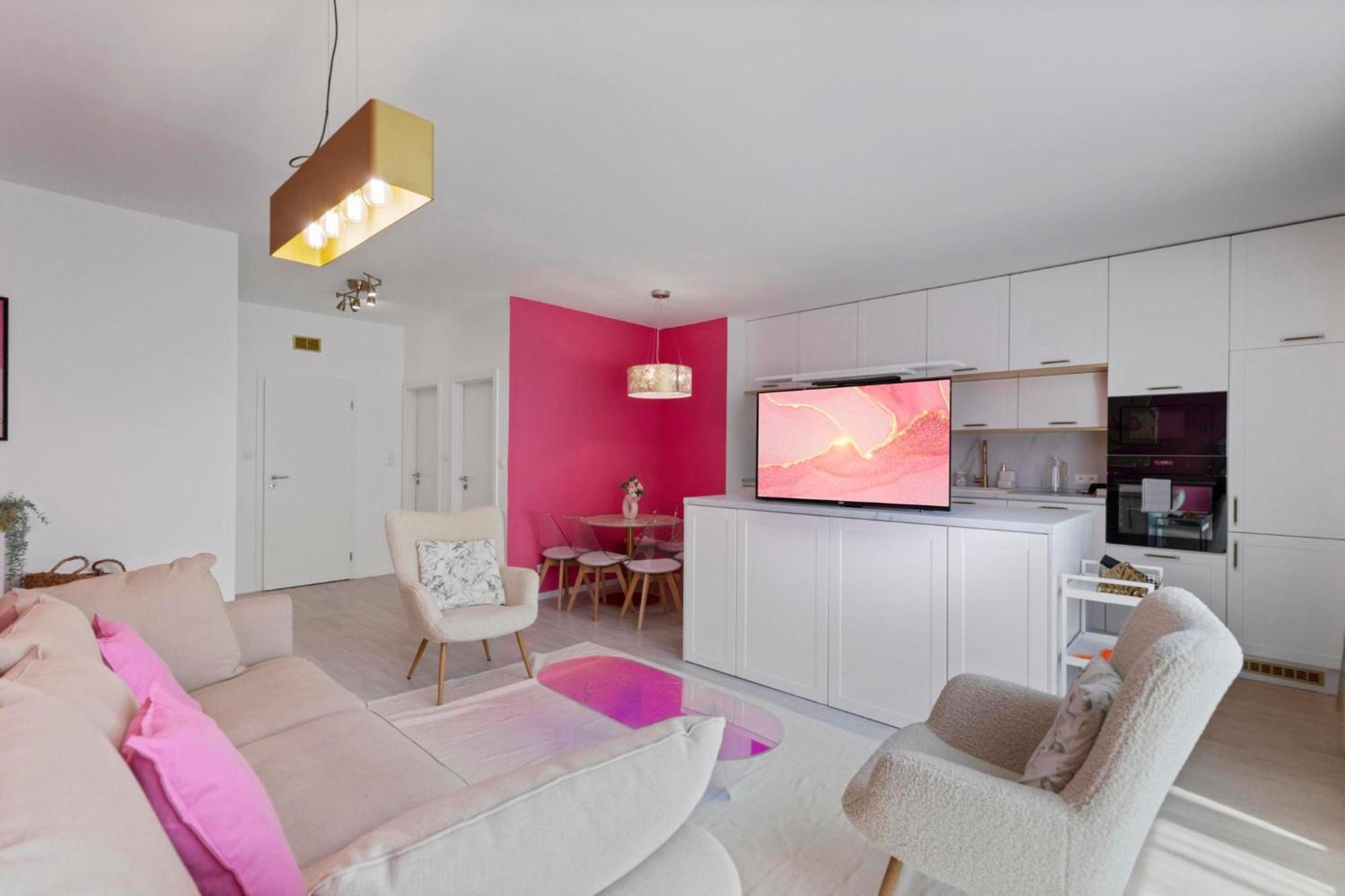 Lam Pink - Jacuzzi - Ac - Ps4 Apartmán *